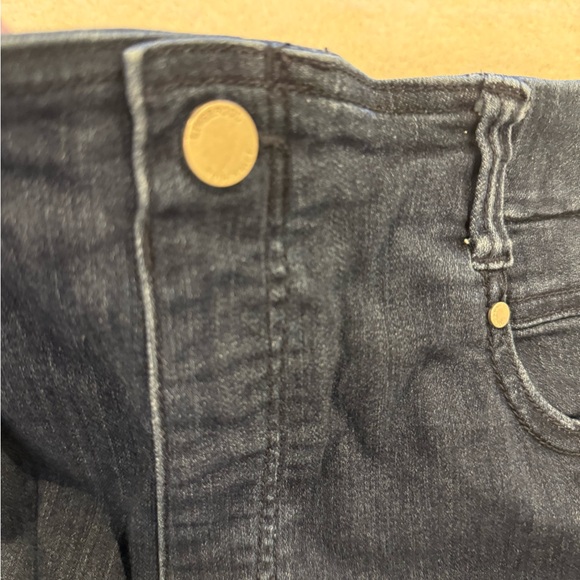 2 PAIRS Liverpool Jeans Company Indigo and dark wash Straight Leg Jeans - Picture 4 of 12